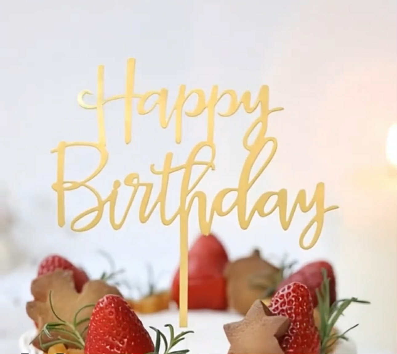 Decoratiune Necomestibila Topper Happy Birthday - Aurie Din Sticla Acrilica Inaltime 11 cm