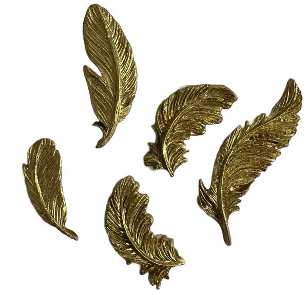 Set 5 decoratiuni din zahar, pene aurii Decoratiuni din Pasta de Zahar Nati Shop