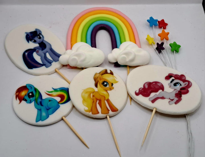 Decoratiuni pasta de zahar, Ponei, curcubeu, prevazut cu bete de sustinere