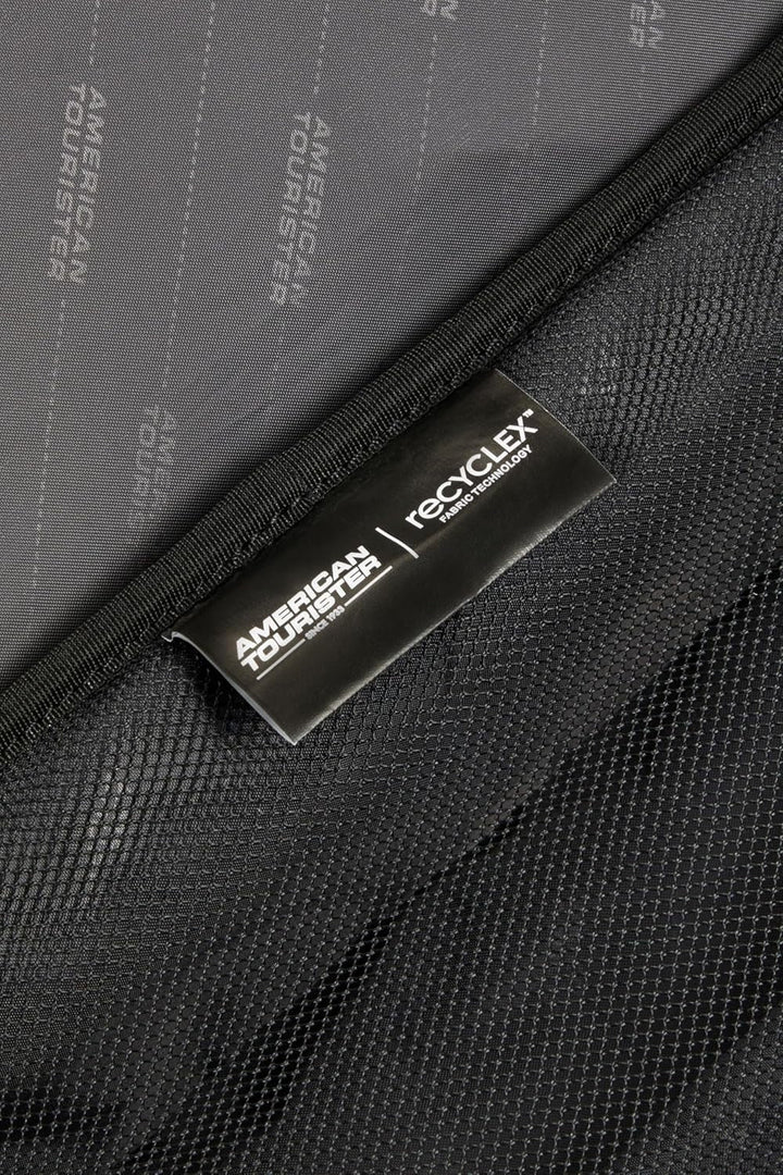 American Tourister Urban Track - Geantă de voiaj cu 2 roți, 55cm, 55L, negru (Asphalt Black) Bagaje și echipament de călătorie Naty Shop